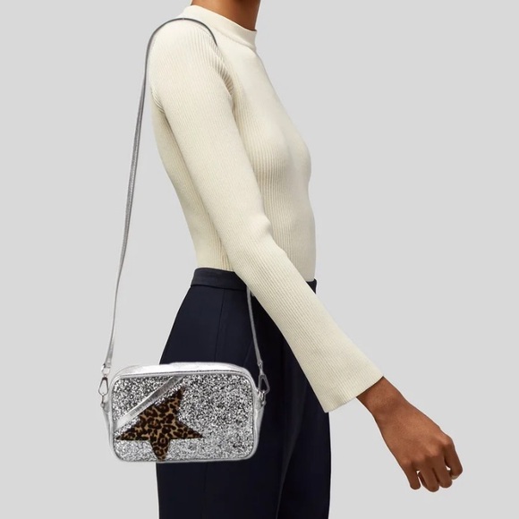 𝓝𝓦𝓣 𝓖𝓞𝓛𝓓𝓔𝓝 𝓖𝓞𝓞𝓢𝓔 𝓛𝓔𝓐𝓣𝓗𝓔𝓡  𝓢𝓘𝓛𝓥𝓔𝓡 𝓐𝓝𝓓 𝓛𝓔𝓞𝓟𝓐𝓡𝓓 𝓢𝓣𝓐𝓡 𝓒𝓡𝓞𝓢𝓢𝓑𝓞𝓓𝓨 - Picture 2 of 6